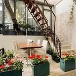 Otel The Loft