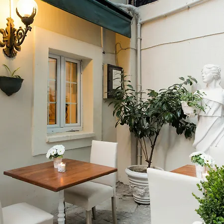 The Loft 3*