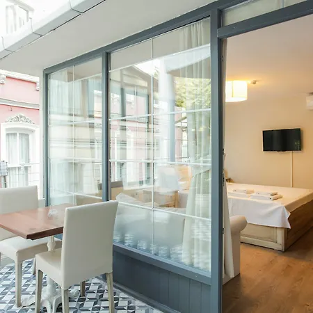 The Loft Hotel 3*